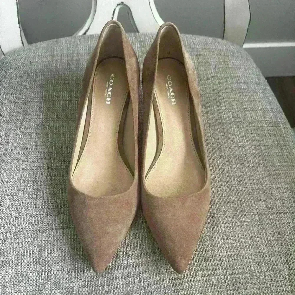 Coach Lacey Suede Heel Size 7.5 - Picture 3 of 7